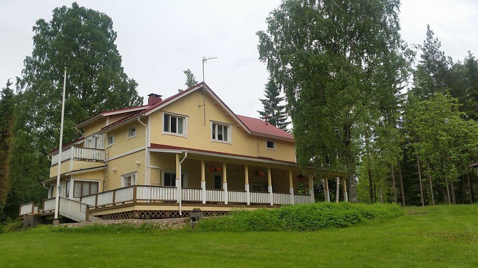 Tuhannen Tarinan Talo Kannuskoski Exteriér fotografie